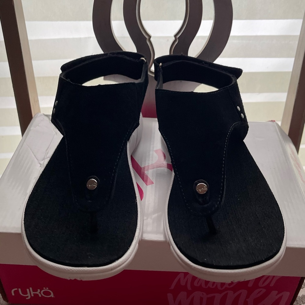 Ryka Margo - Like New!